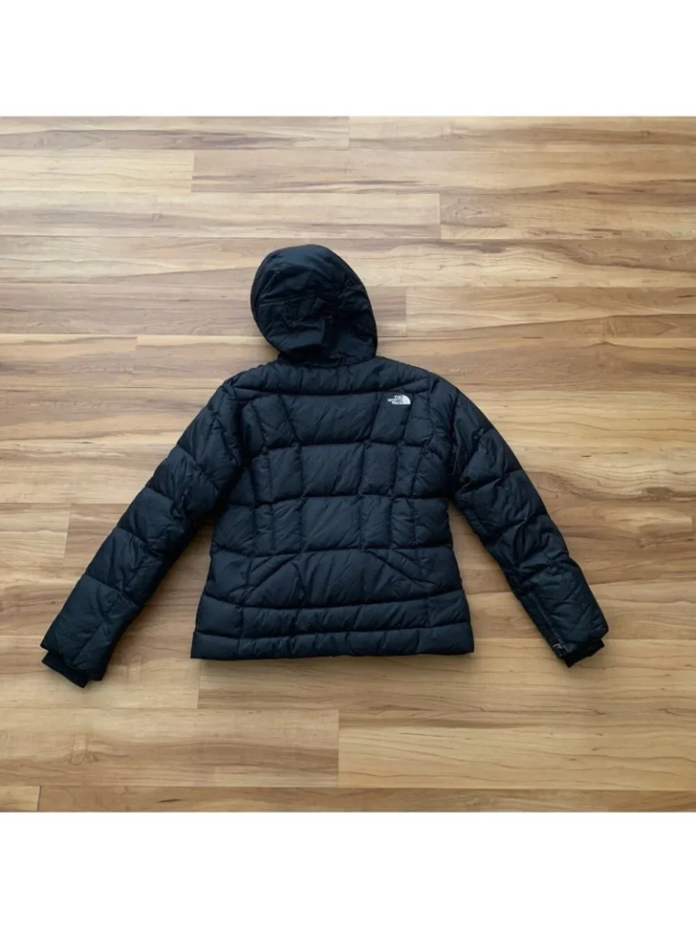 The North Face Women's Medium Black Aconcagua 3 Puffer Down Jacket READ